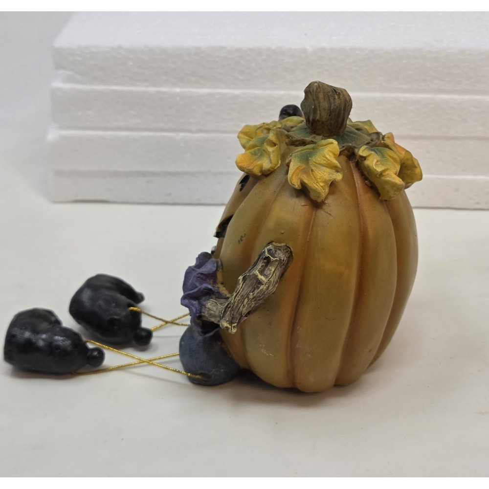 Vintage 2000s Resin Halloween Pumpkin Jack-O-Lantern Shelf Sitter Dangling Legs - Picture 6 of 9